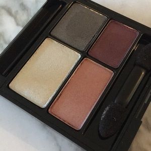 Revlon Makeup - Revlon Colorstay Eyeshadow Quad in Precocious Revlon Makeup - Revlon Colorstay Eyeshadow Quad in Precocious